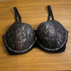 Victoria’s Secret bra